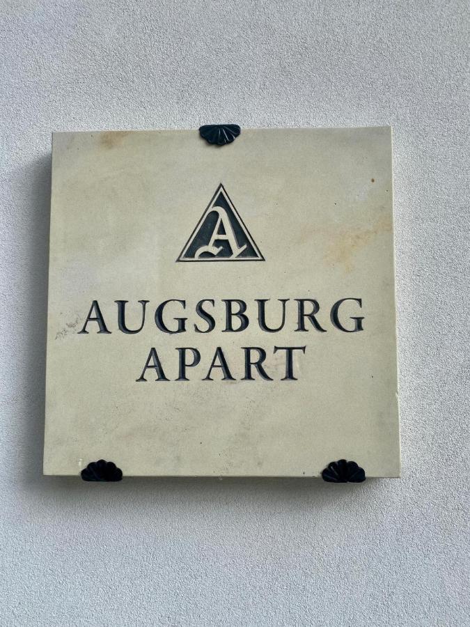 Augsburg Apart Piatra Neamţ Zewnętrze zdjęcie