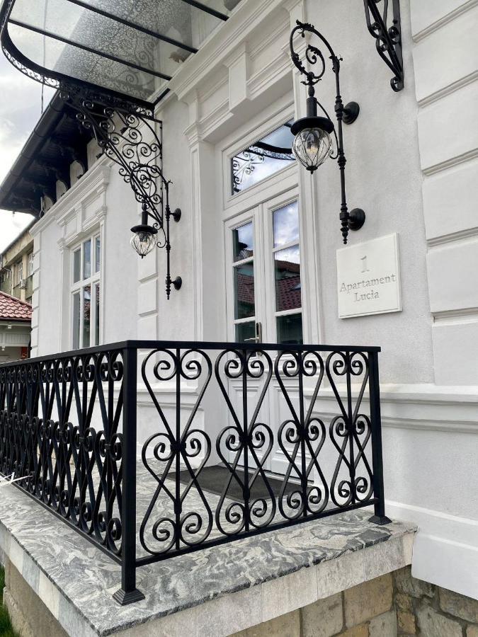 Augsburg Apart Piatra Neamţ Zewnętrze zdjęcie